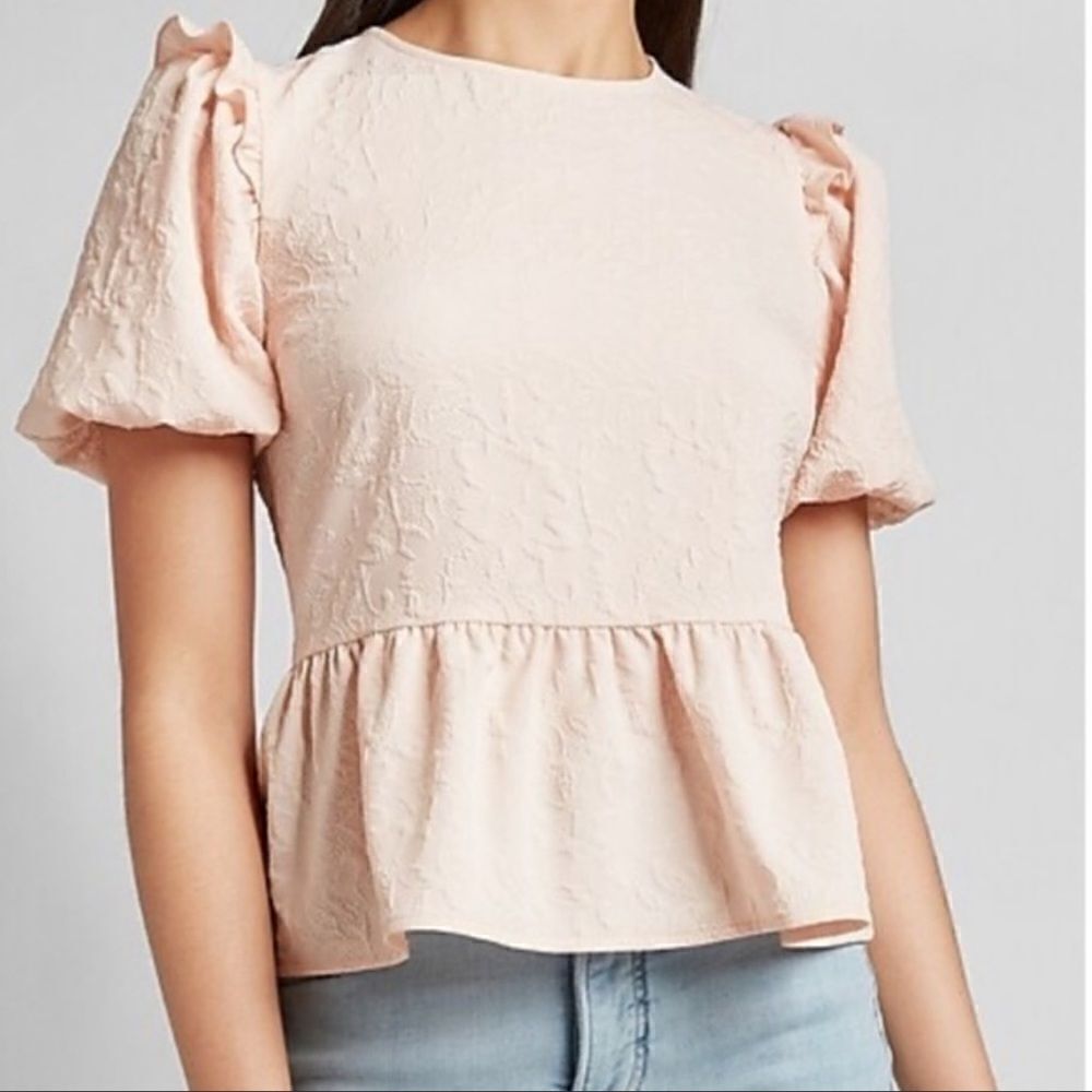 Express Pink Textured Puff Sleeve Ruffle Blouse xs